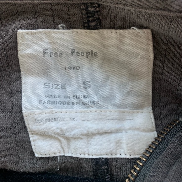 Free People sweater - Picture 5 of 5